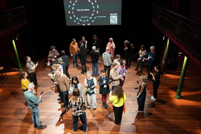 Content creation social media Smartphone Orchestra